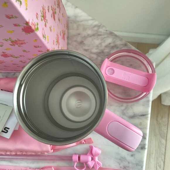 🎀 STANLEY x LoveShackFancy Quencher H2.0 Flowstate Tumbler 20oz Ibiza Sunset - Picture 9 of 16